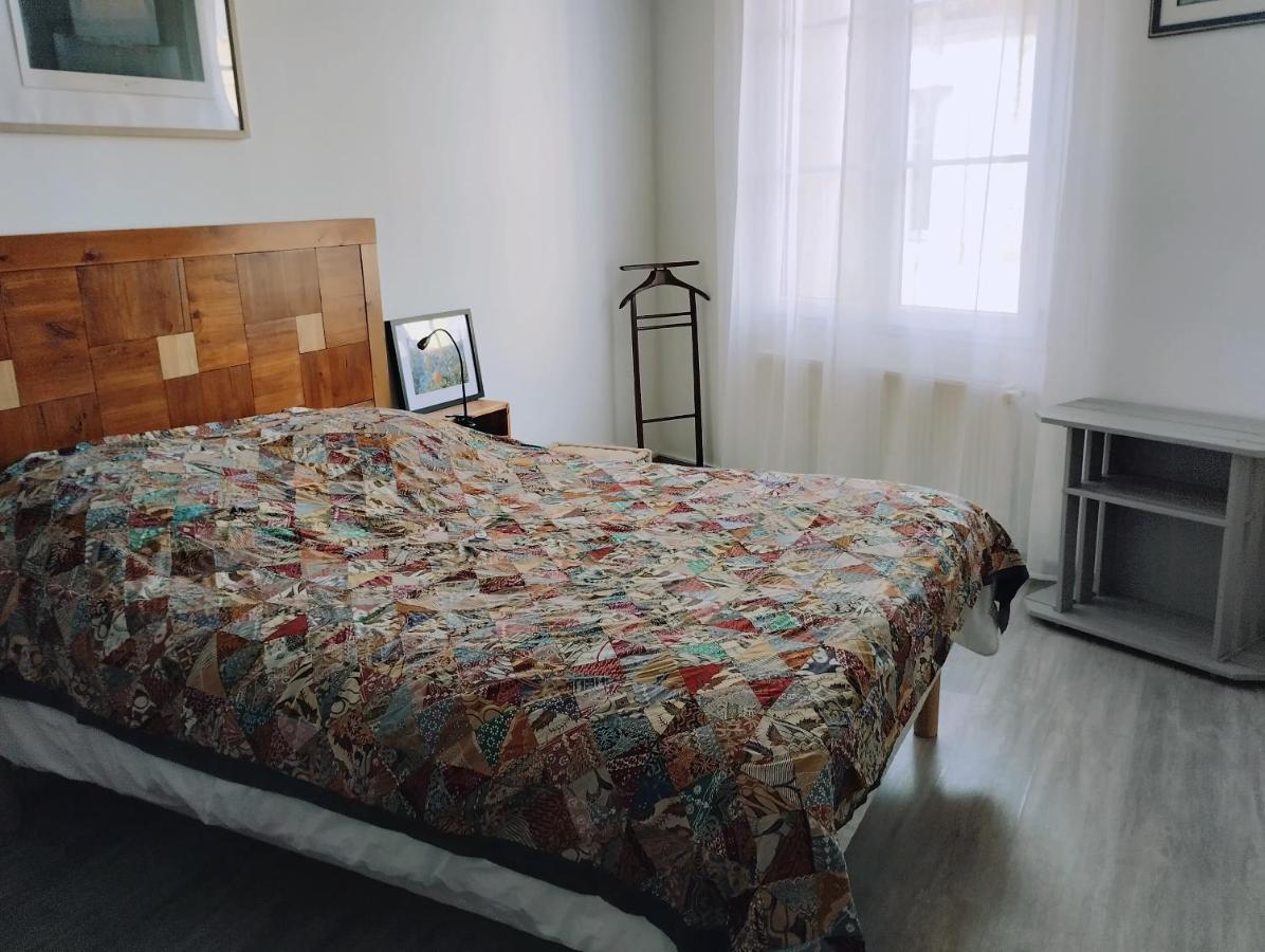 La Pause Sous Le Pin B&B Chambres D'Hotes Capestang Exterior foto